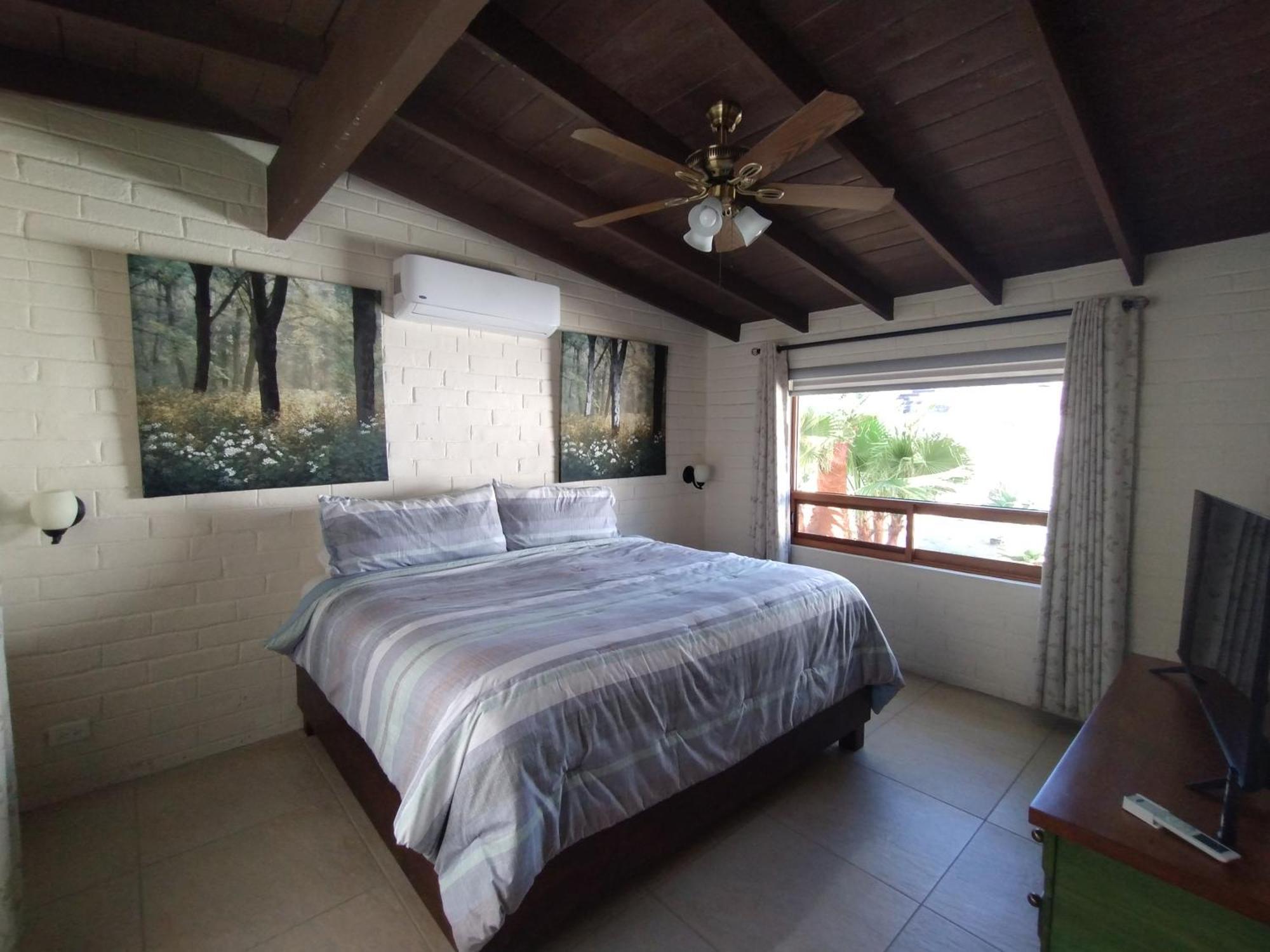 Hotel Quintas Papagayo Ensenada Værelse billede