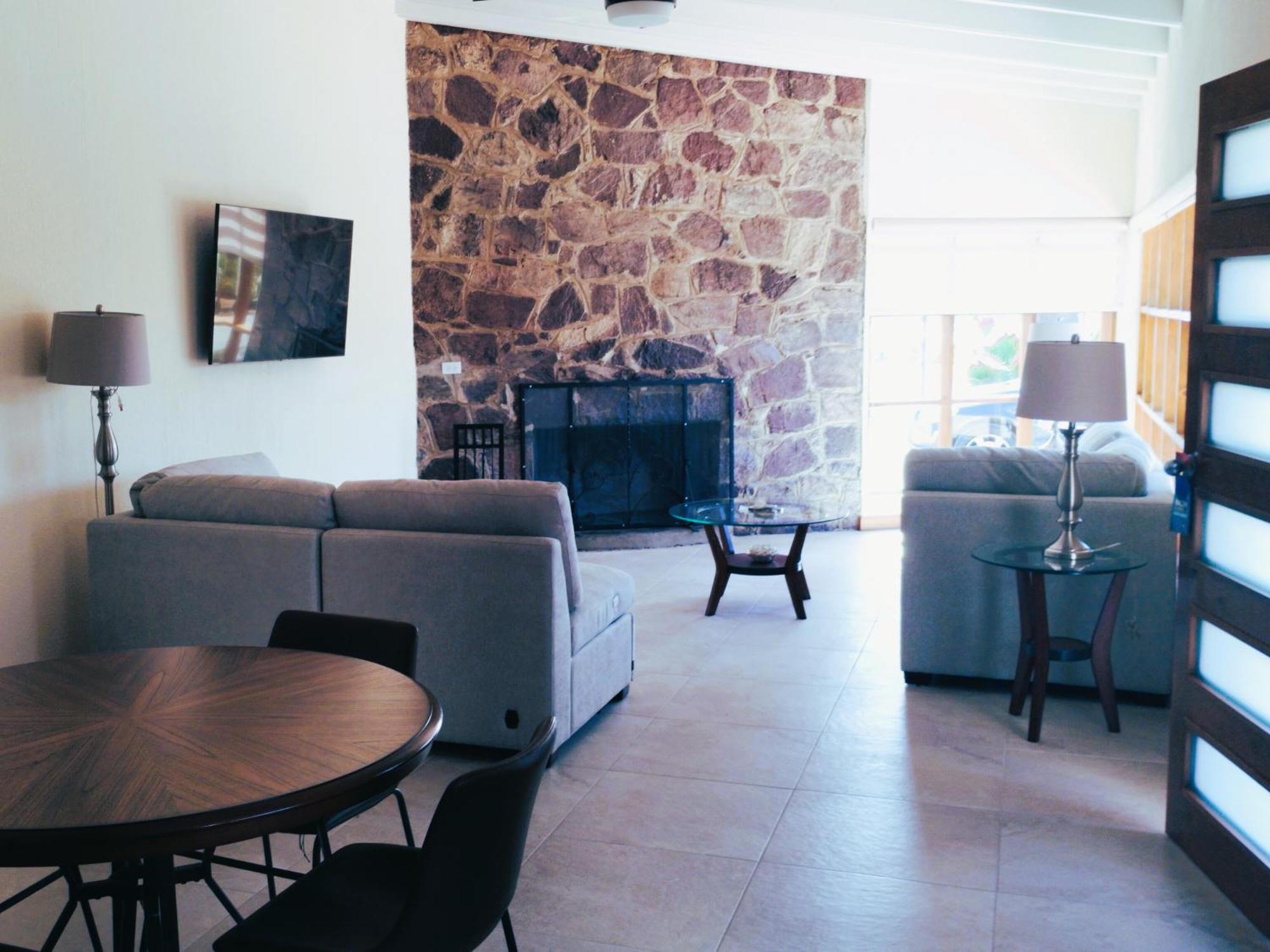 Hotel Quintas Papagayo Ensenada Værelse billede